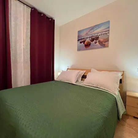 Apartment Louis Garda