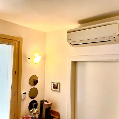 Louis Garda Apartment Desenzano del Garda
