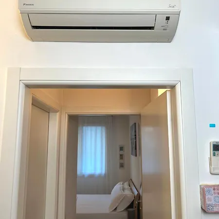 Louis Deluxe Apartment&private Garage Appartement