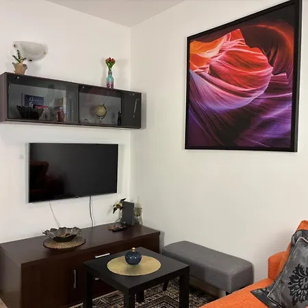 Appartement Louis Deluxe Apartment&private Garage *