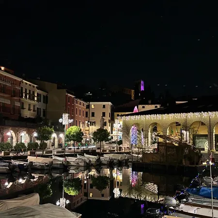 Louis Deluxe Apartment&private Garage *