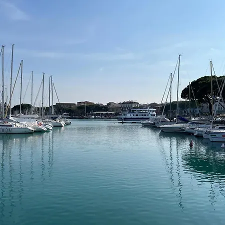 Louis Garda Desenzano del Garda